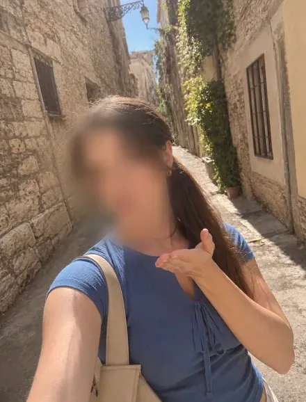 Hanne, 26
