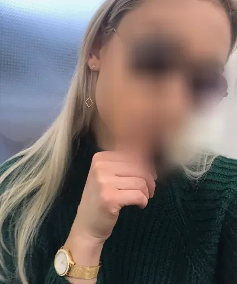Jette, 24
