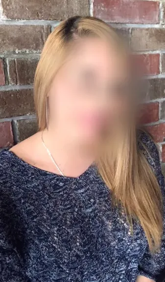 Josefine, 35