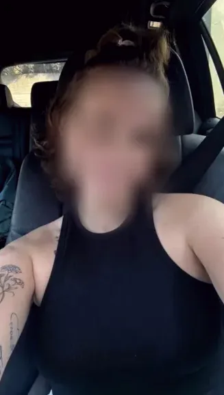 Olivia, 35