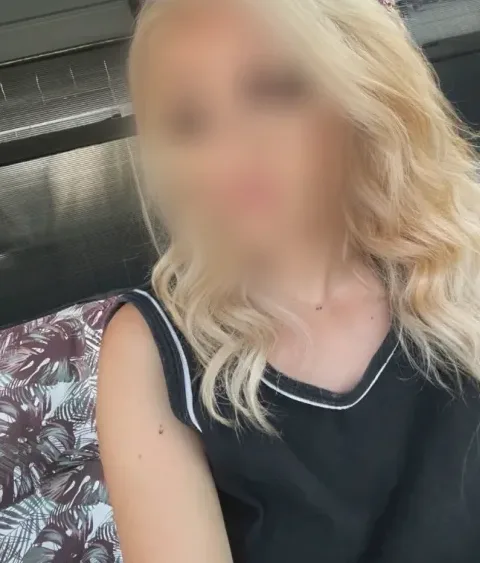Sanne, 30